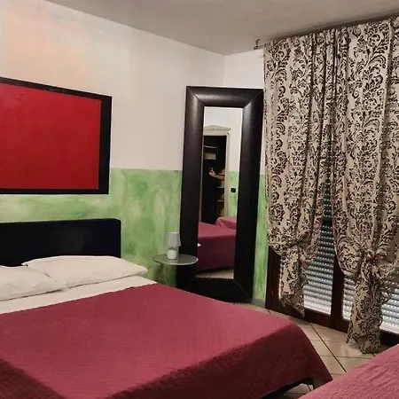 Airport Apartment